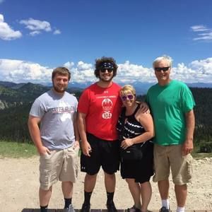 Meet your Posher, Austin